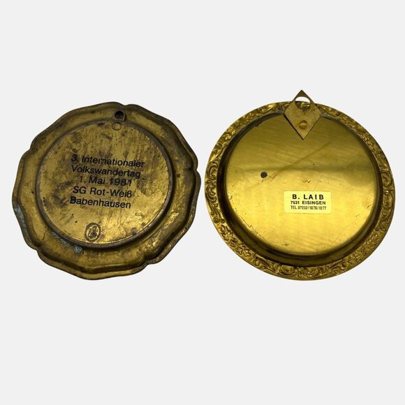 Pair Of Vintage 1978 & 1981 Volkswandertag Brass Wall Hangings 4" German Hiking - Picture 2 of 6